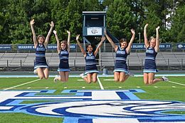 Senior Cheer Leading